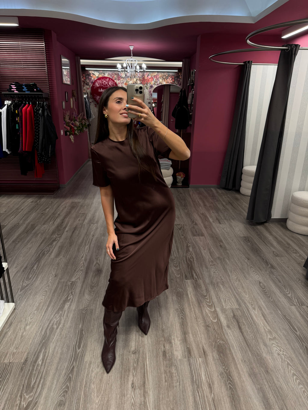 MINA ABITO RASO
