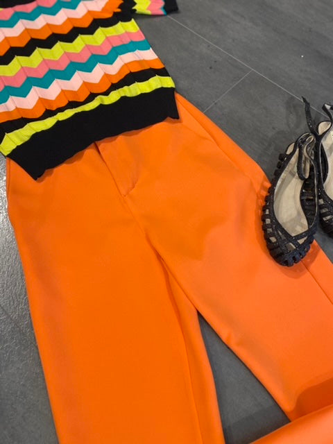 Pantalone classico sigaretta con elastico e bottone in vita
