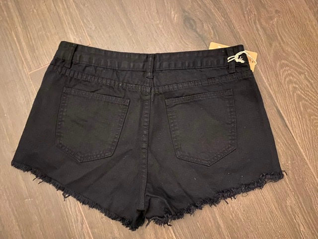 Shorts con occhielli