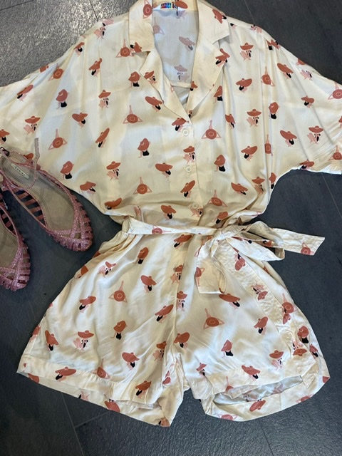 TUTA A CAMICIA APERTURA SUL RETRO