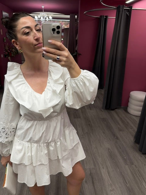 ABITO CLAUDIA