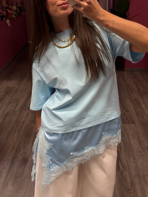 T-SHIRT LUCILLA