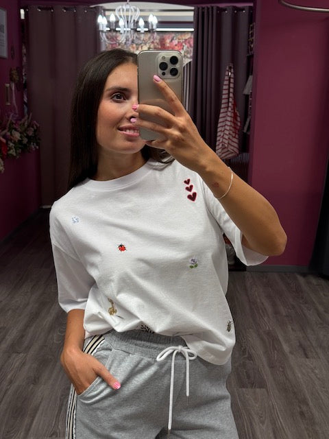TENIA T-SHIRT RICAMI